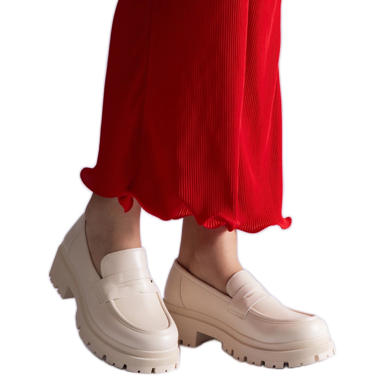 Bež ženske mokasine od eko kože