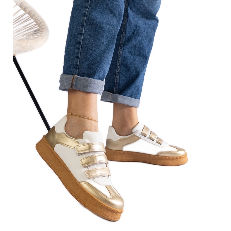 Zlatne tenisice s čičak kopčom zlatna