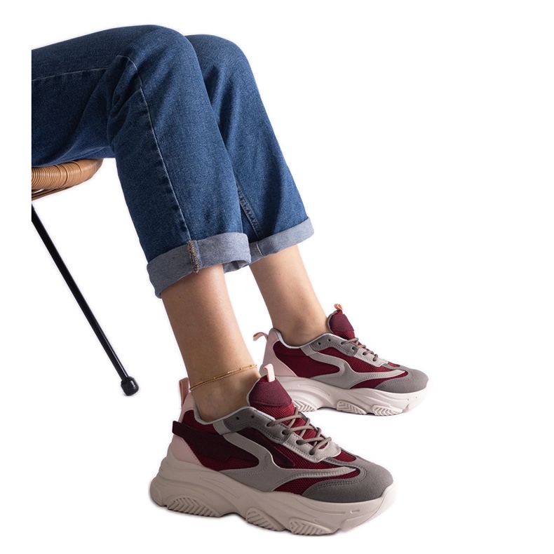 Bordo i sive ženske tenisice crvena