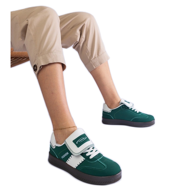 Zelene tenisice na platformi s šivanjem zelena