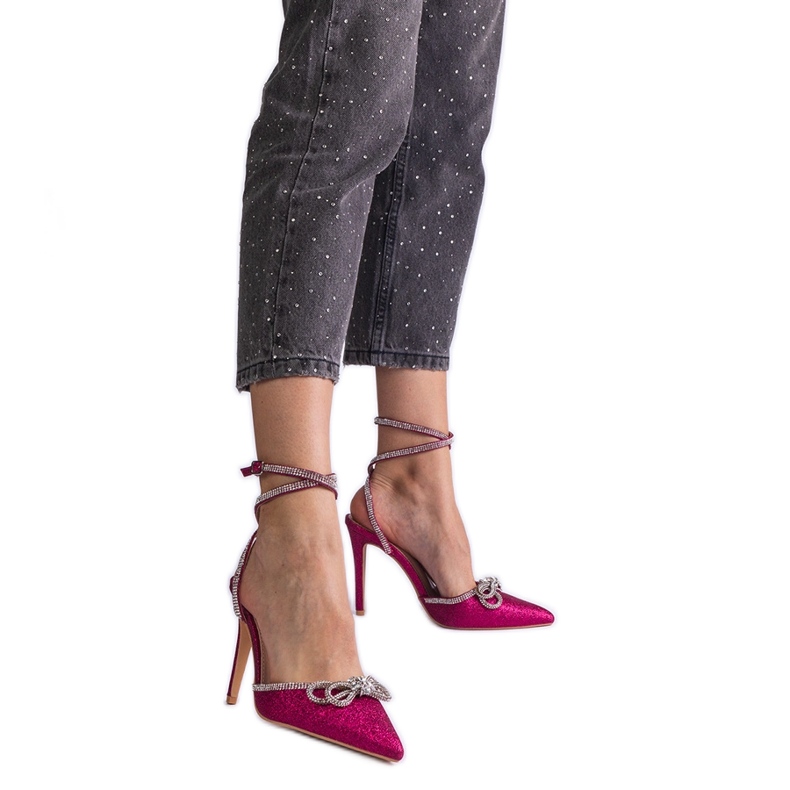 Ružičaste svjetlucave štikle s mašnom i kamenčićima ružičasta