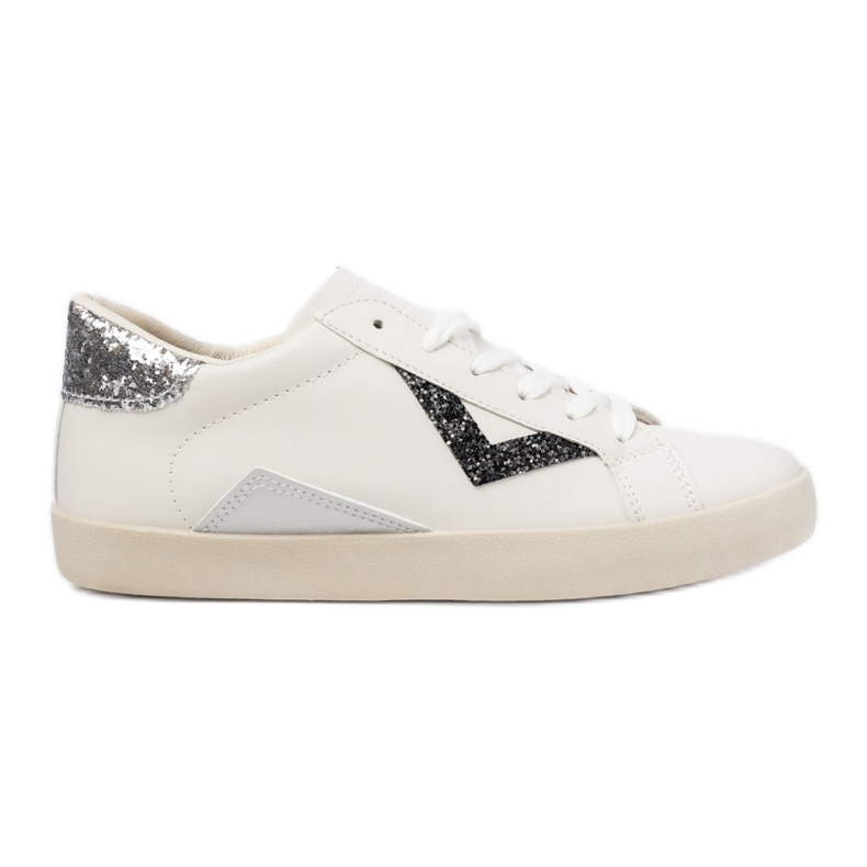 Ženske tenisice blistaju umetke crno