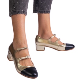 Zlatne pumpe na crni nos zlatni