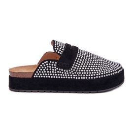 Ženski jastuci ukrašeni cirkonima na crnoj platformi crna