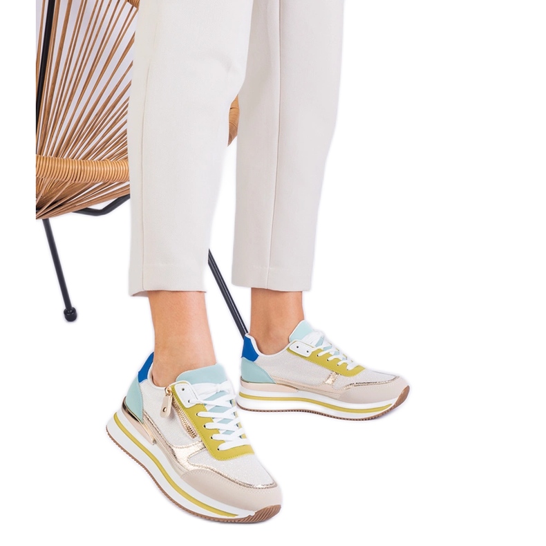 Zelene sportske tenisice na platformi sa zlatnim umetanjem zelena