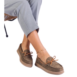 Zelene ženske kotače iz Ekozamsza s lukom zelena