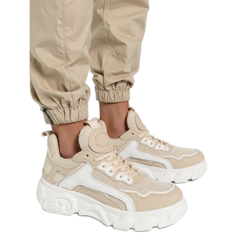 H&amp;D bež tenisice