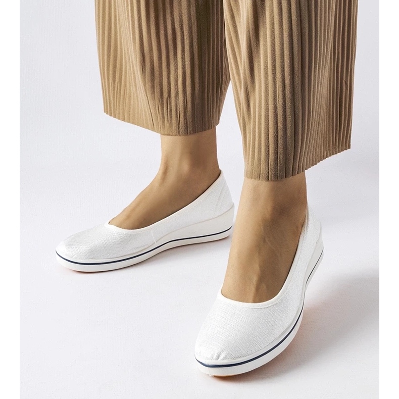 D/GMR Sjajne ekru balerinke s Morrison klinom bež