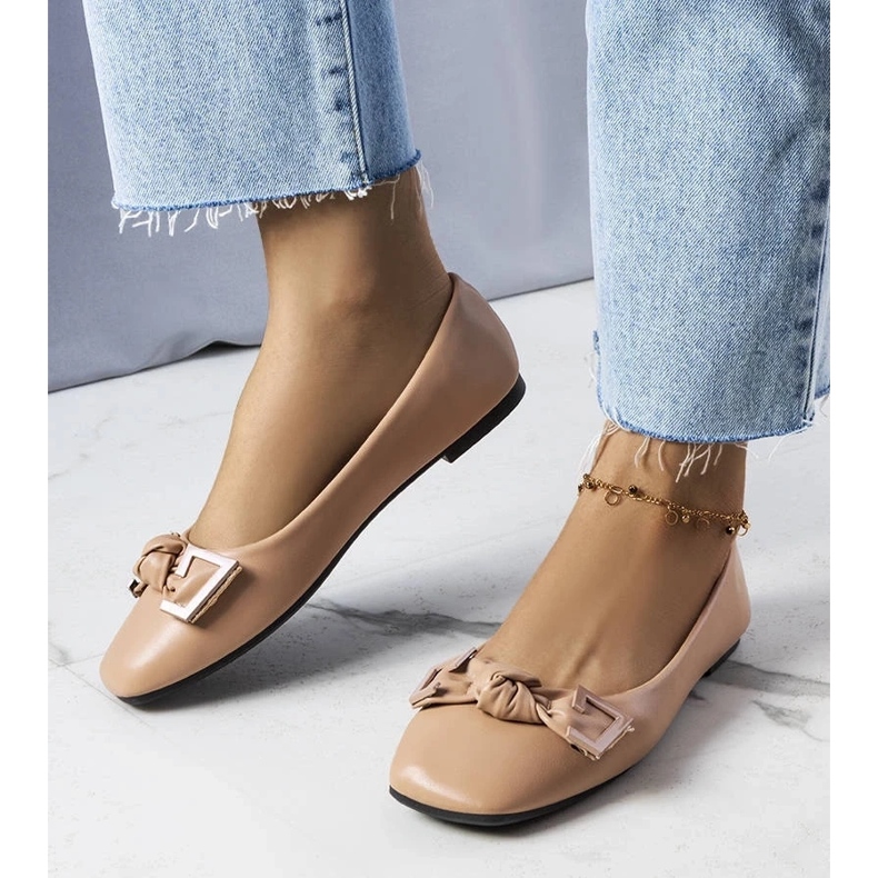 D/GMR Bež balerinke s mašnom marke Tabitha