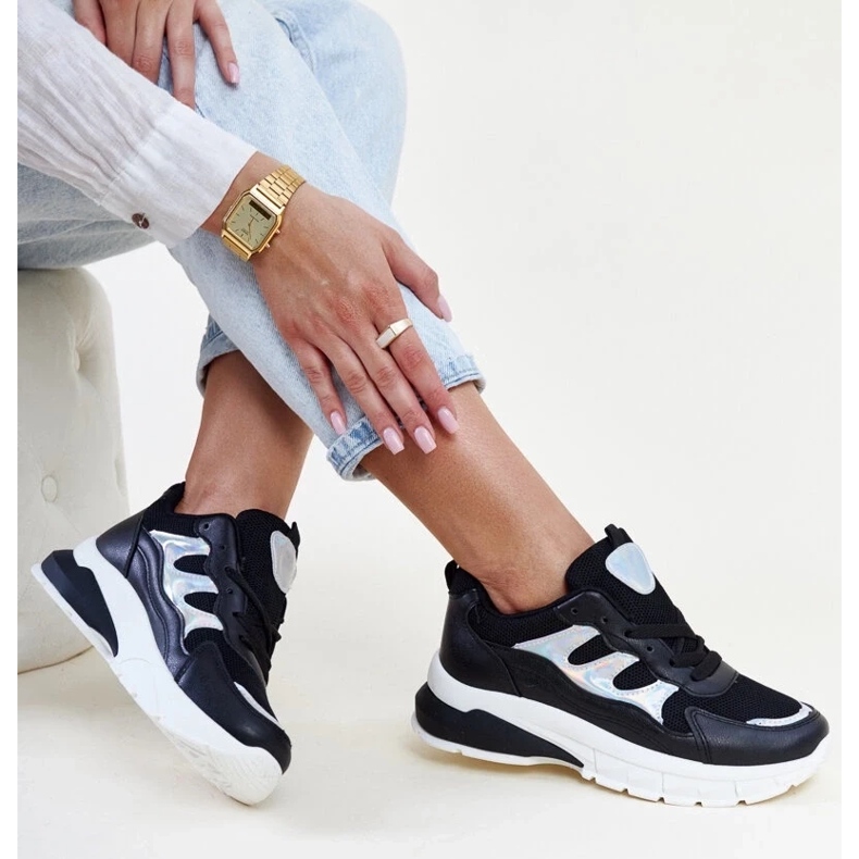 Crne tenisice s debelim Matea potplatom crno