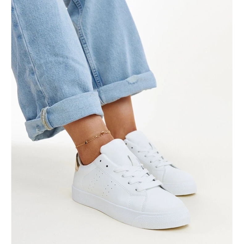 Bijelo zlatne Akila tenisice bijela