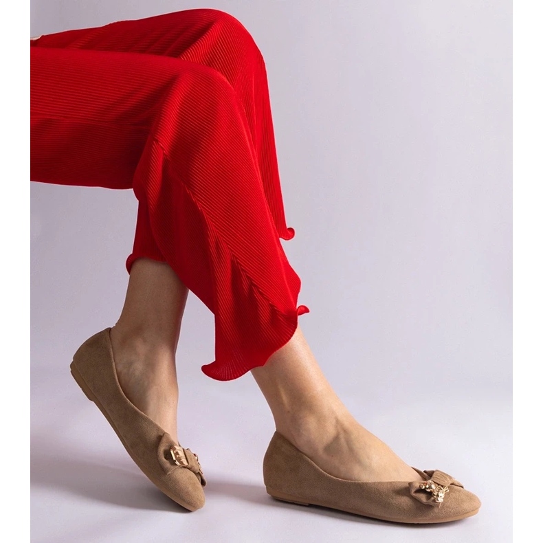 D/CEO Smeđe balerinke ukrašene mašnom i Esdras brošem smeđa