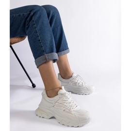 D/CEO Bijele sportske tenisice s masivnim Roxana potplatom bijela