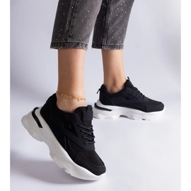 D/CEO Crne tenisice s debljim potplatom marke Guerrera crna