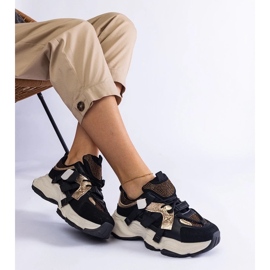 D/CEO Crne tenisice sa zlatnim Candra umetcima crna