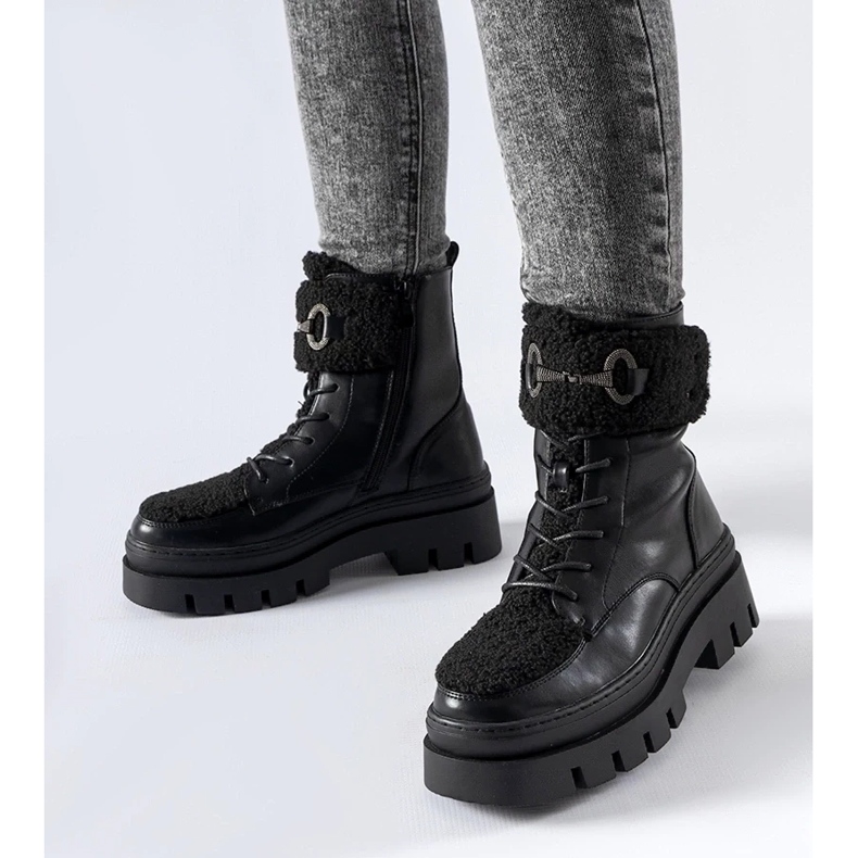 D/CEO Crne izolirane radničke čizme s Highland kopčom crno