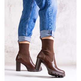 D/CEO Smeđe gležnjače od Asera eko kože