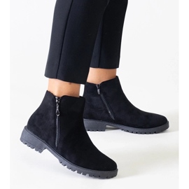 D/CEO Crne gležnjače s metalnim umetcima, eko antilop Branda crno