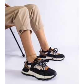 D/CEO Crne tenisice ukrašene životinjskim motivom Soria crna