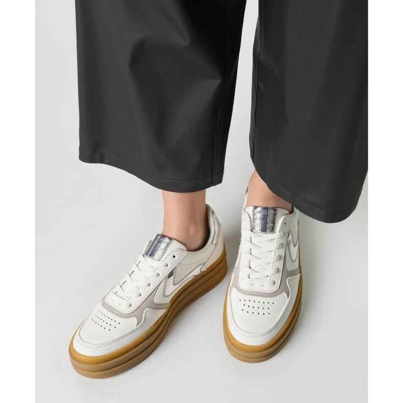 Ženske revilo srebrne tenisice crno