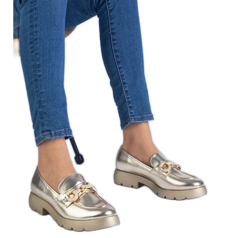 Zlatne klasične cipele sa zlatnim ukrasom zlatna