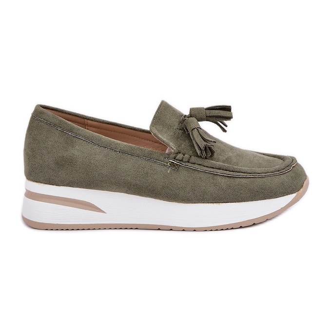 Mokasini na osjetljivim eko ​​vjenčanjima zeleni zelena