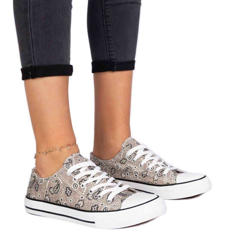 Smeđe ženske materijalne tenisice u aztec stilu smeđa