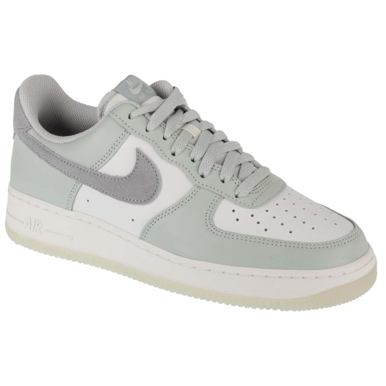 Nike Air Force 1 07 LV8 FJ4170-003 Cipele bijela