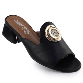 Papuče na stupnu crnu s ukrasom jezzi 214 crna