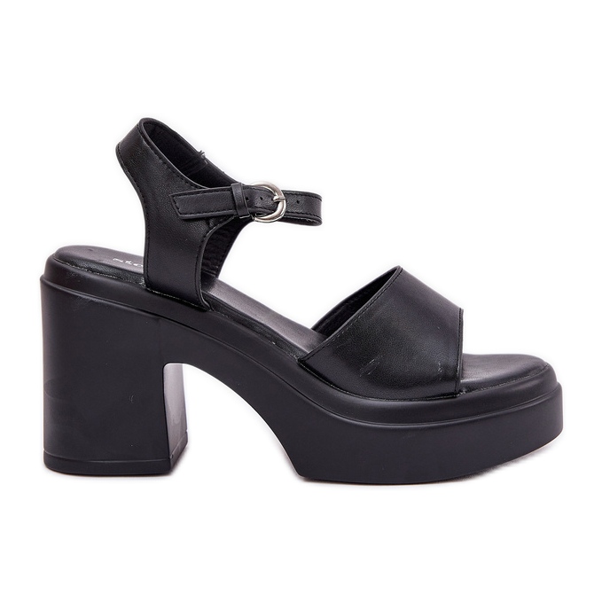 Ženske sandale na ogromnom postu i platformi s eko kožom crnom