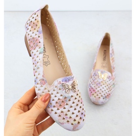 Ženske cipele s niskom petom s cvijećem M. Daszyński SA222-3 višebojan