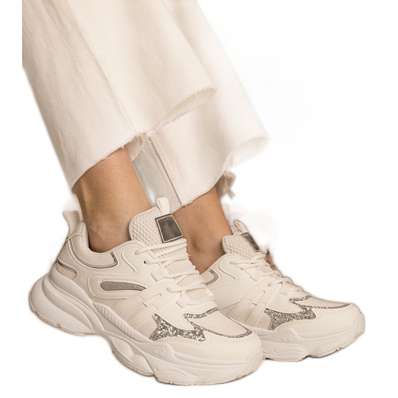 Bijele tenisice ženski sportovi sa sjajem bijela