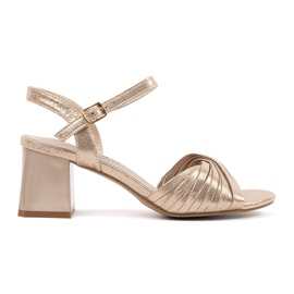 Goodin Zlatne elegantne sandale na niskom mjestu zlatni