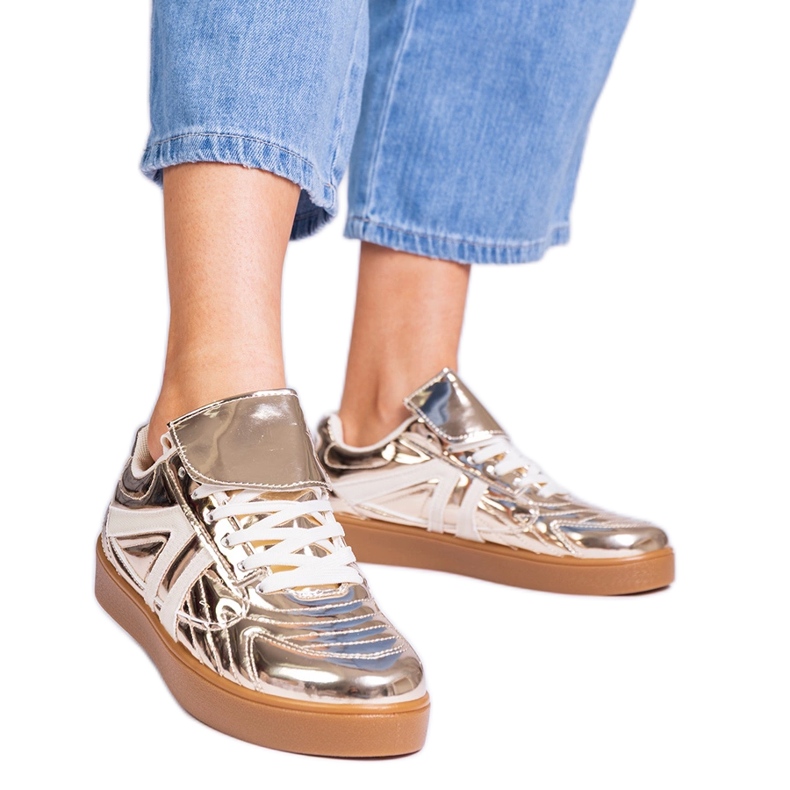 Zlatne tenisice lakirane tenisice zlatna