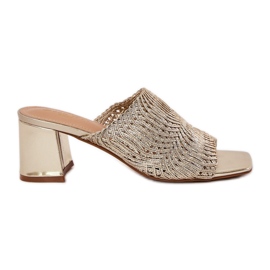 Ženski klip sa zlatnim potpeticama