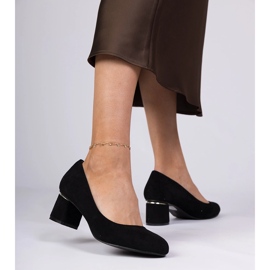 Crne klasične pumpe na niskom bloku crna