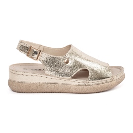 Goodin Zlatne ravne sandale s kopčom zlatni