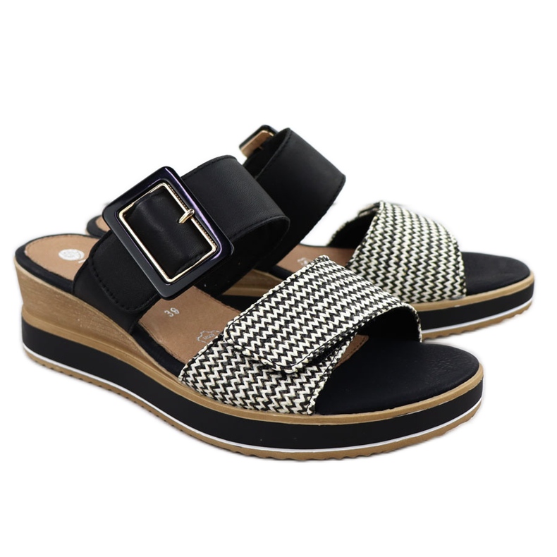 Ženski kožni klinovi na crnim remonte D6463-03 crno