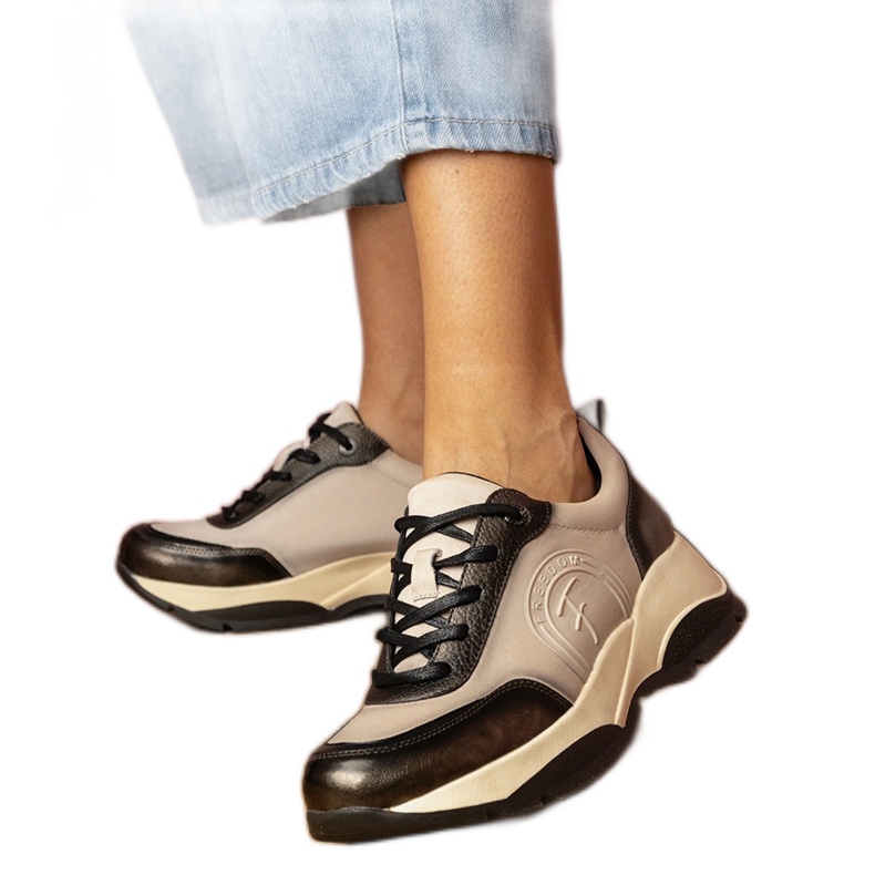 Sive sportske tenisice žene siva