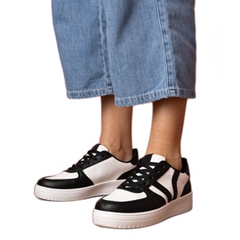 Crne tenisice tenisice ukrašene sjajem crna