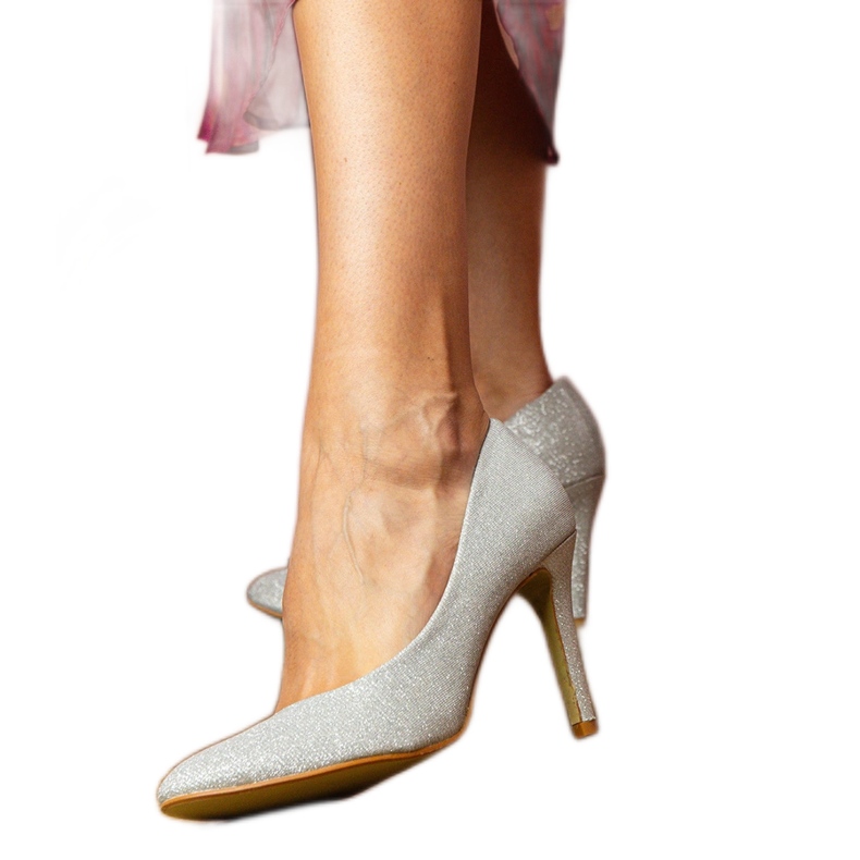 Srebrne pumpe na brodajskom završetku srebro