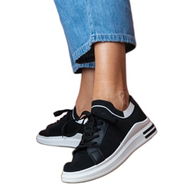 Crne tenisice na platformi s čipkama crna