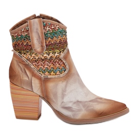 Maciejka Kaubojske kožne čizme na postu s ukrasnom pletenicom Maciejke 06810-29 Multikolor višebojan