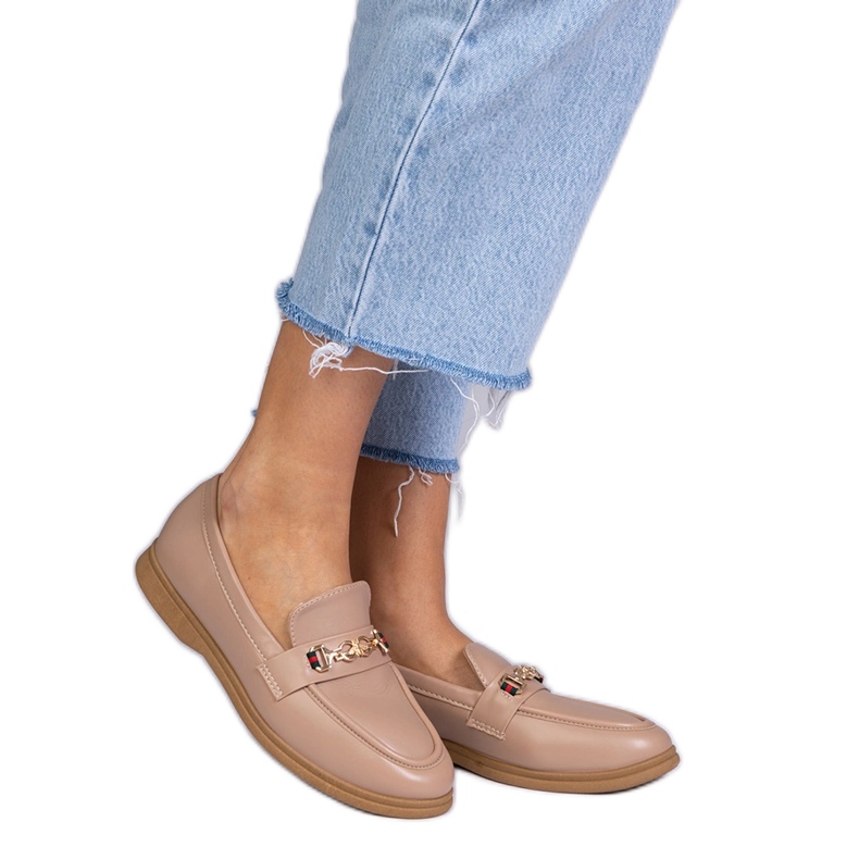 Smeđi natičnici sa zlatnim ukrasom smeđa