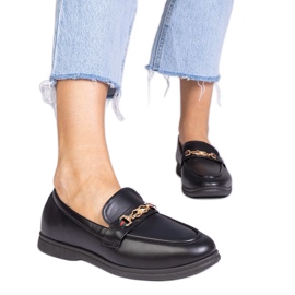 Crne mokasine sa zlatnim ukrasima crna