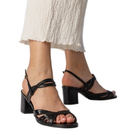 Crne ženske sandale na visoku petu crna