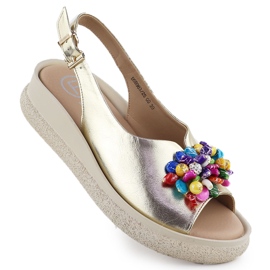 Ženske kožne sandale s metalnim perlicama Golden Filippo DS6983 zlatni