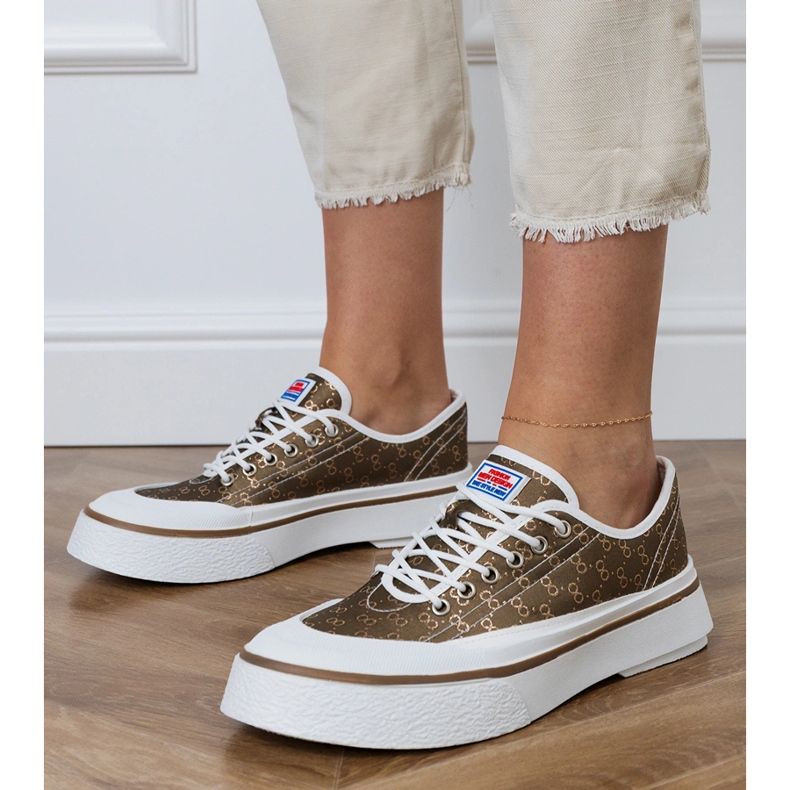 Smeđe ženske tenisice na platformi smeđa