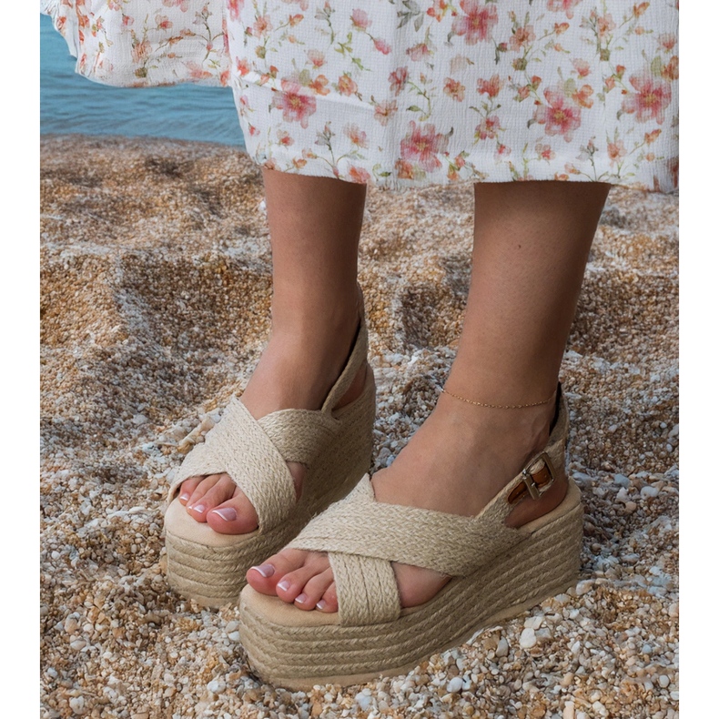 Bež espadrilles sandale na platformi s prugama
