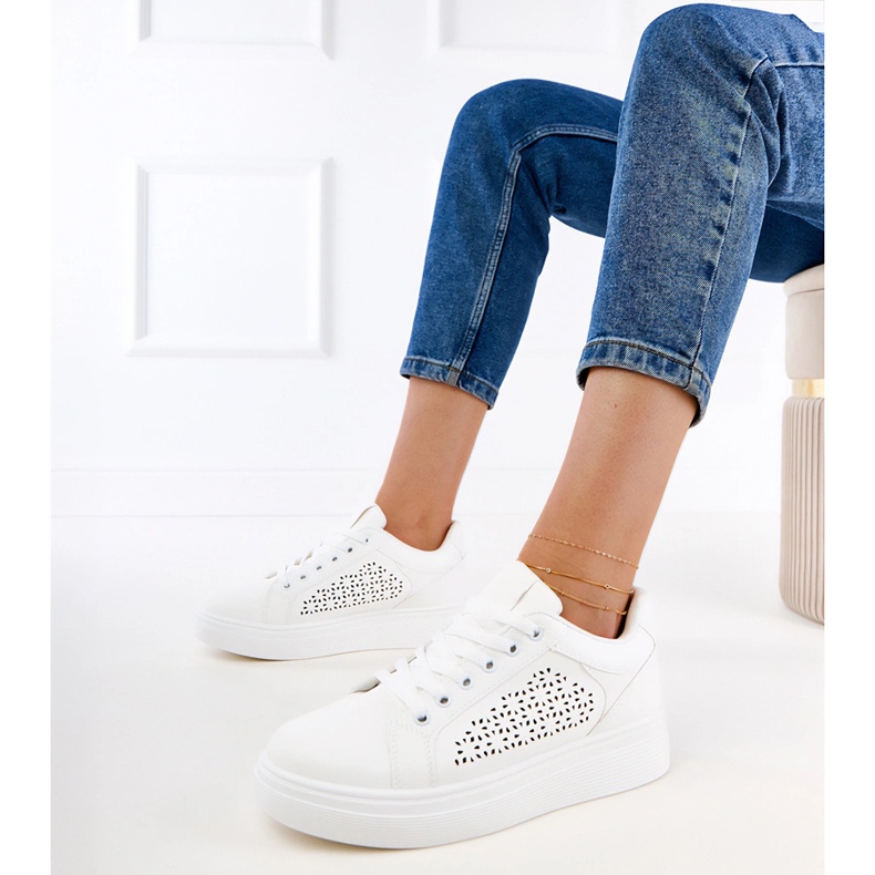 Bijele tenisice na platformu bijela